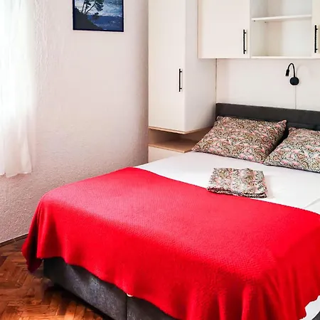 1 Bedroom Gorgeous In