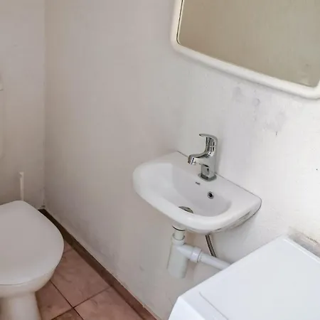 Lägenhet 1 Bedroom Gorgeous In Vodice