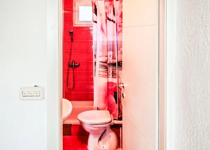 1 Bedroom Gorgeous In Appartement *